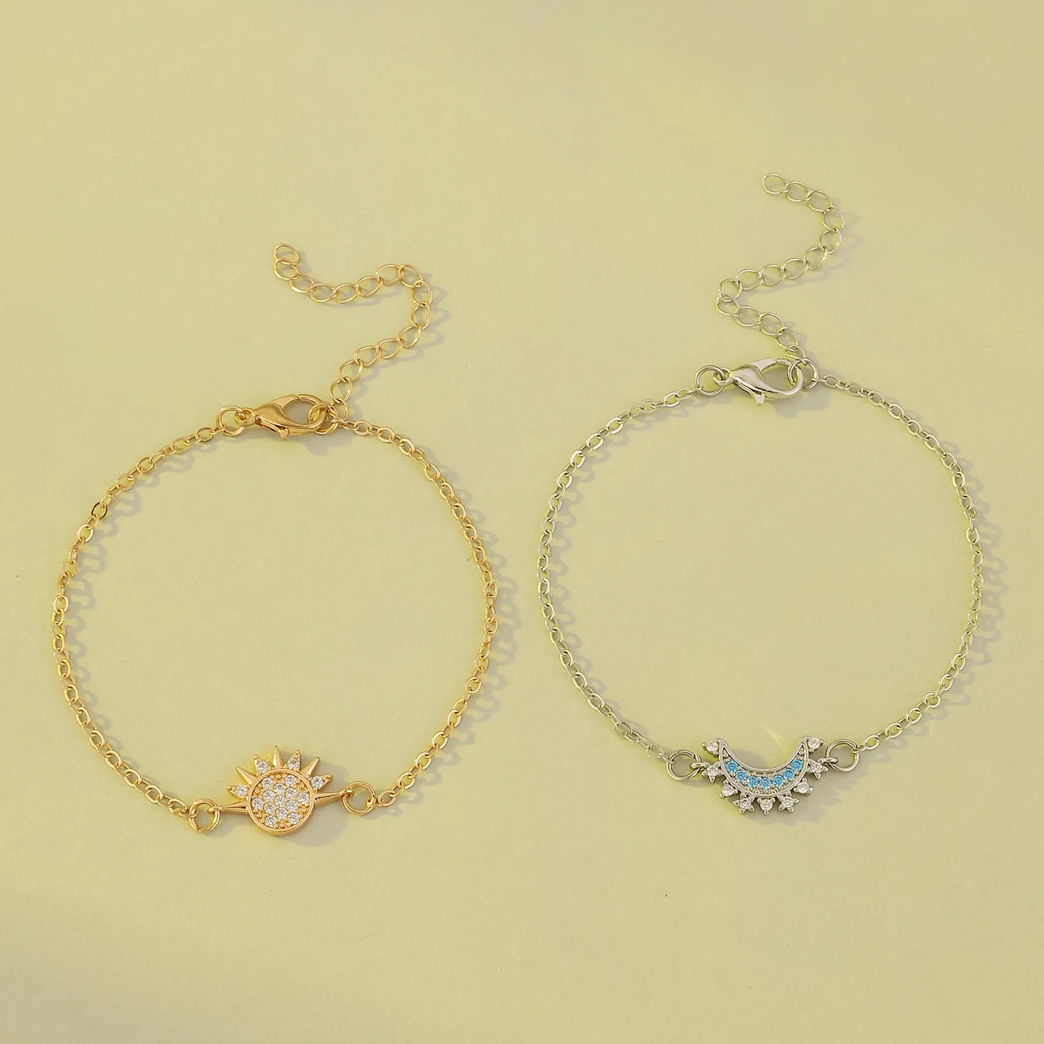 أساور شمس وقمر للنساء من حجر الراين ، سلسلة ألوان ذهبية وفضية ، سوار صداقة Y2K ، هدايا مجوهرات للعشاق ، 2 عرض