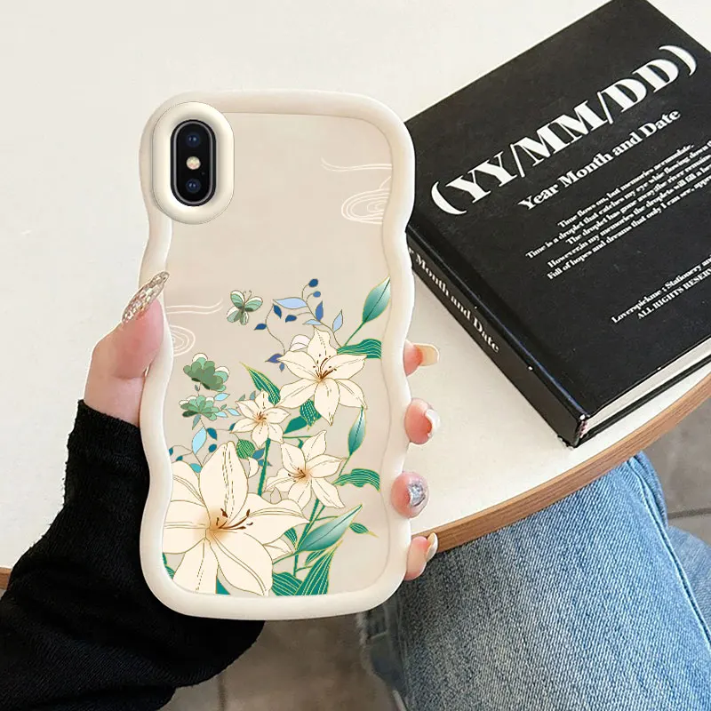 Flower Macalong Phone Case for iPhone 7 8 PLUS SE 2020 2022 X XS MAX Soft Coque Wavy edged Shockproof Cover