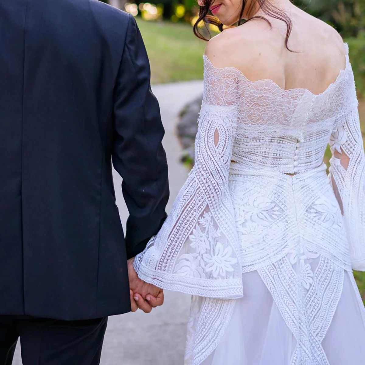 Long Flare Sleeves Straight Across Bohemian Cutout Wedding Gowns A Line Customized Two Pieces Hippie Boho Lace Bridal Dress