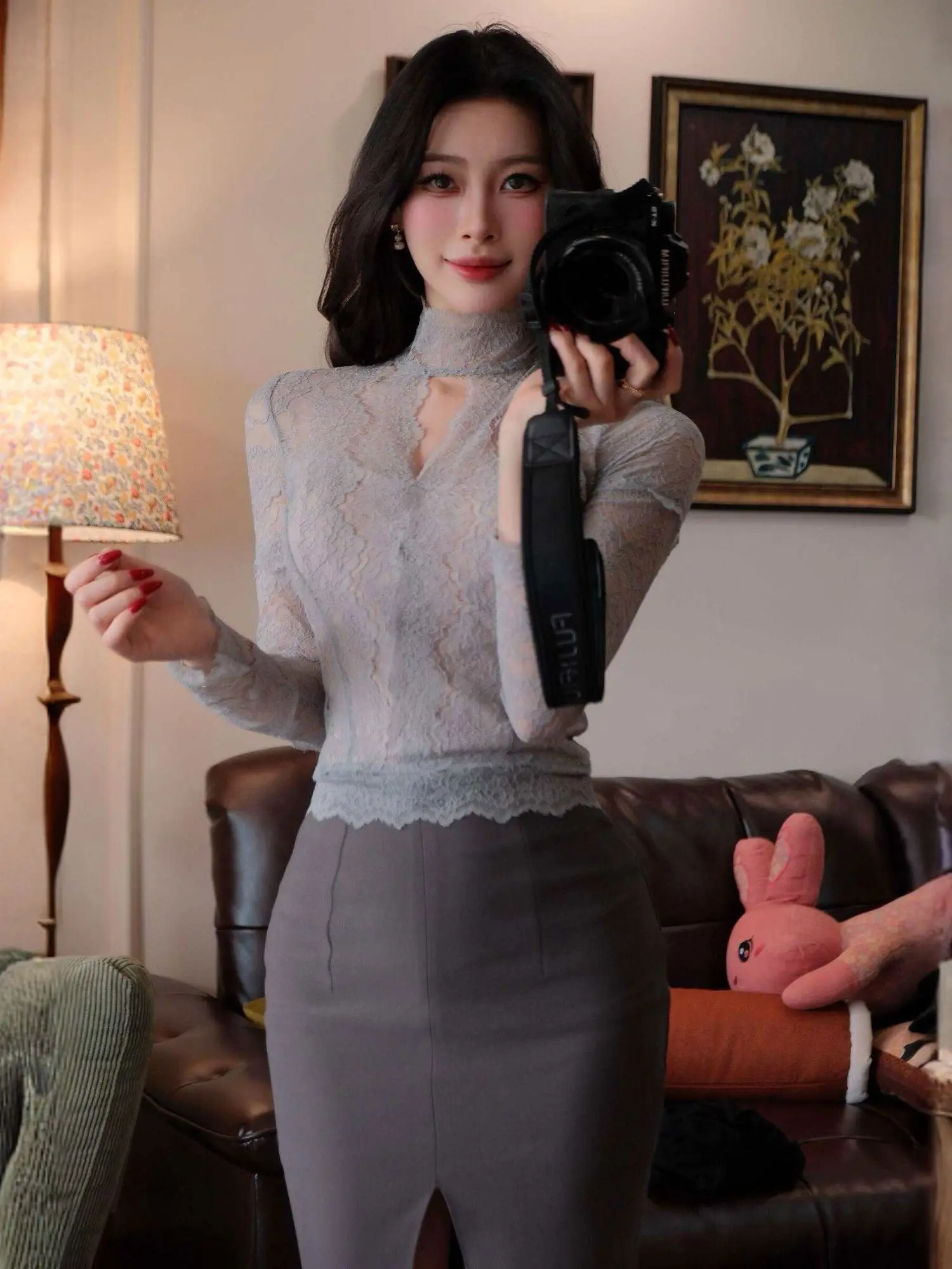 

Sexy V-Ne Lace ter Ne Top Women's Faion Set with High Waist A-Line Skirt Pure Color Autumn Collection Two-Piece Set