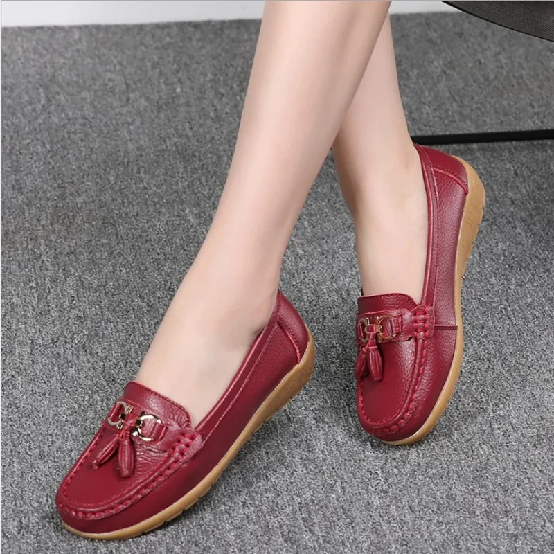 Women Loafers 2022 Soft Bottom Flat Shoes Plus Size Breathable Casual Sport Shoes PU Non Slip Vulcanize Shoes Sapatos Femininos