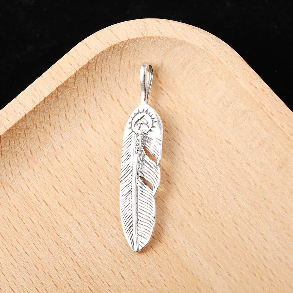 Indian Style 925 Sterling Silver Feathers Jewelry Charms Pendant Takahashi Goro Men and Women Fine Accessories GOP041