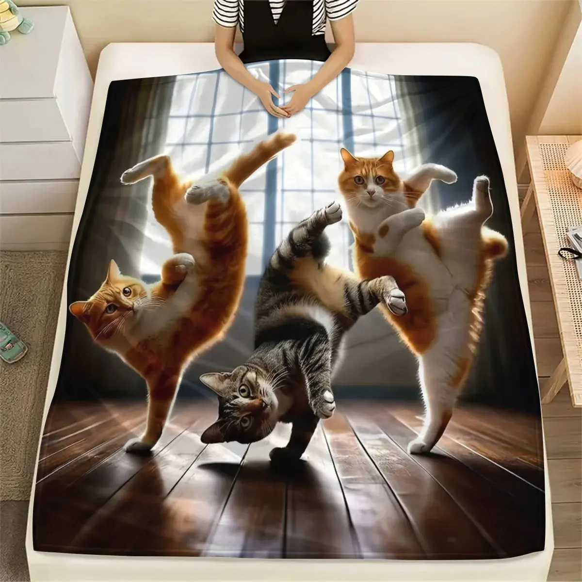 Dancing Cats Flannel Throw Blanket – Soft, Warm, All-Season Cozy Blanket with Playful Kitten Print – Perfect for Sofa, Home, Off