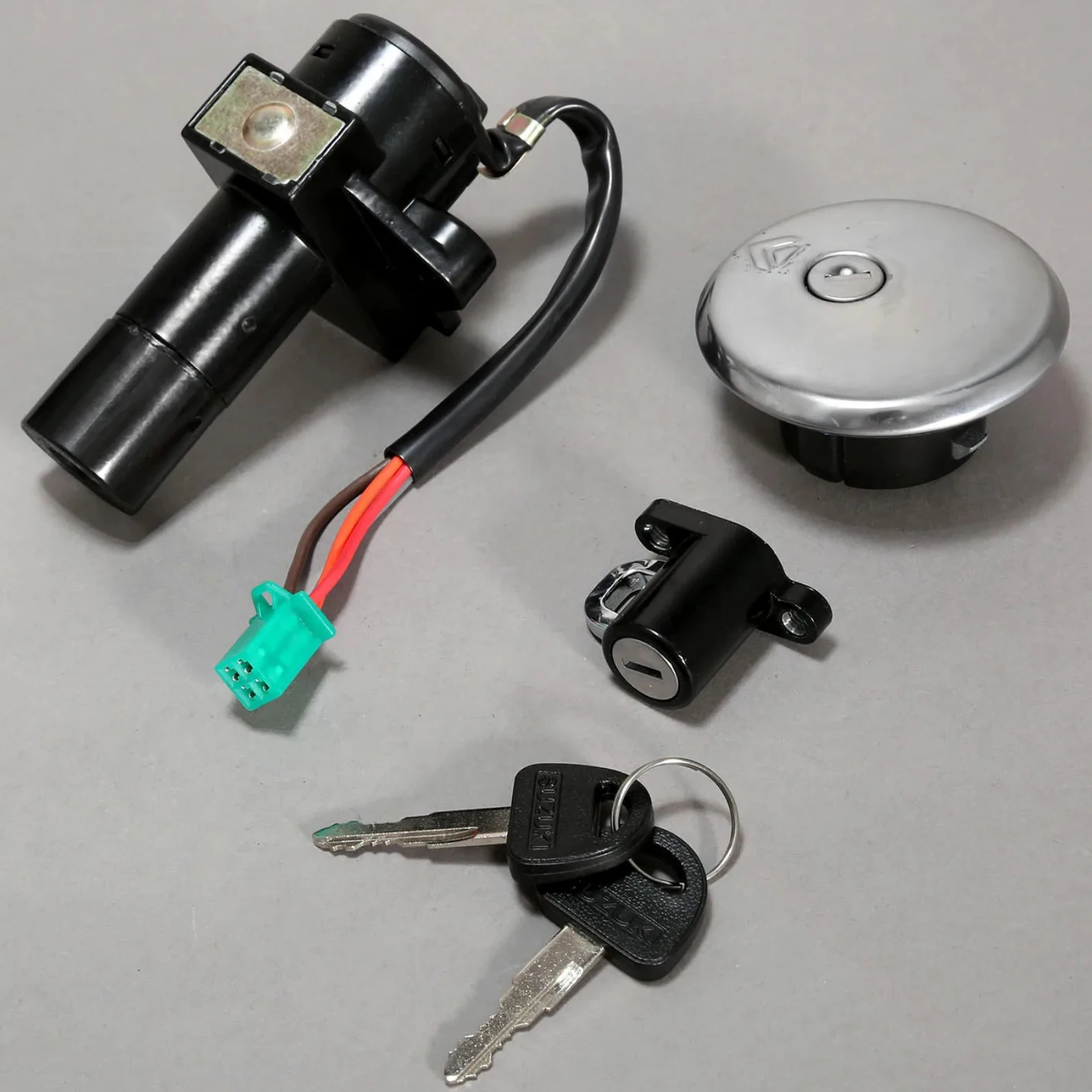 

Motorcycle Ignition Switch Lock Fuel Gas Cap Tank Cover Helmet Seat Lock Keys Set Aluminum for Suzuki GN250 1985-2001 GS750 1980