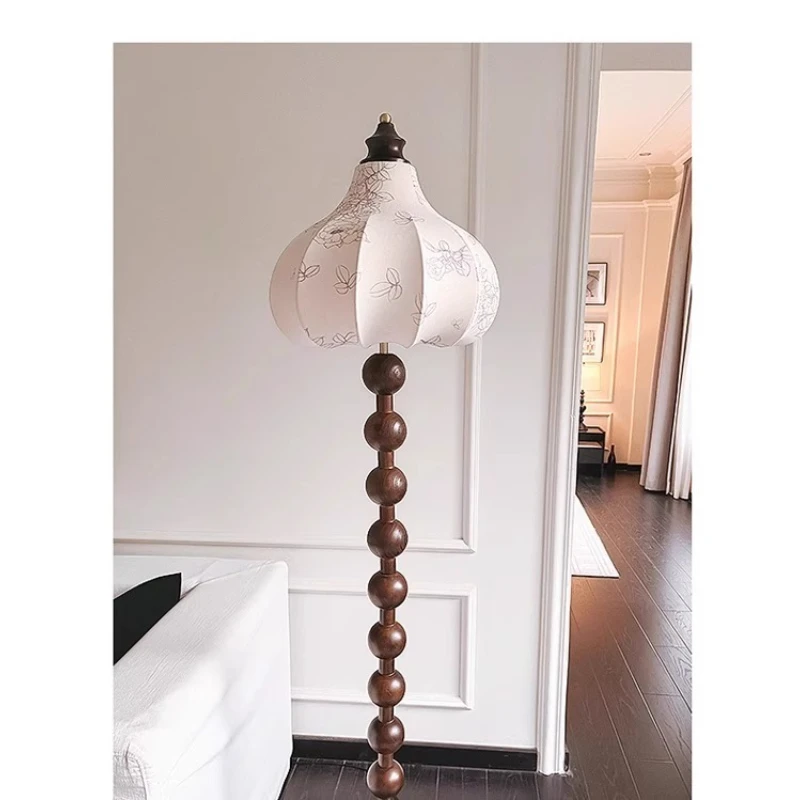 

Medieval living room new Chinese style bedroom atmosphere floor lamp