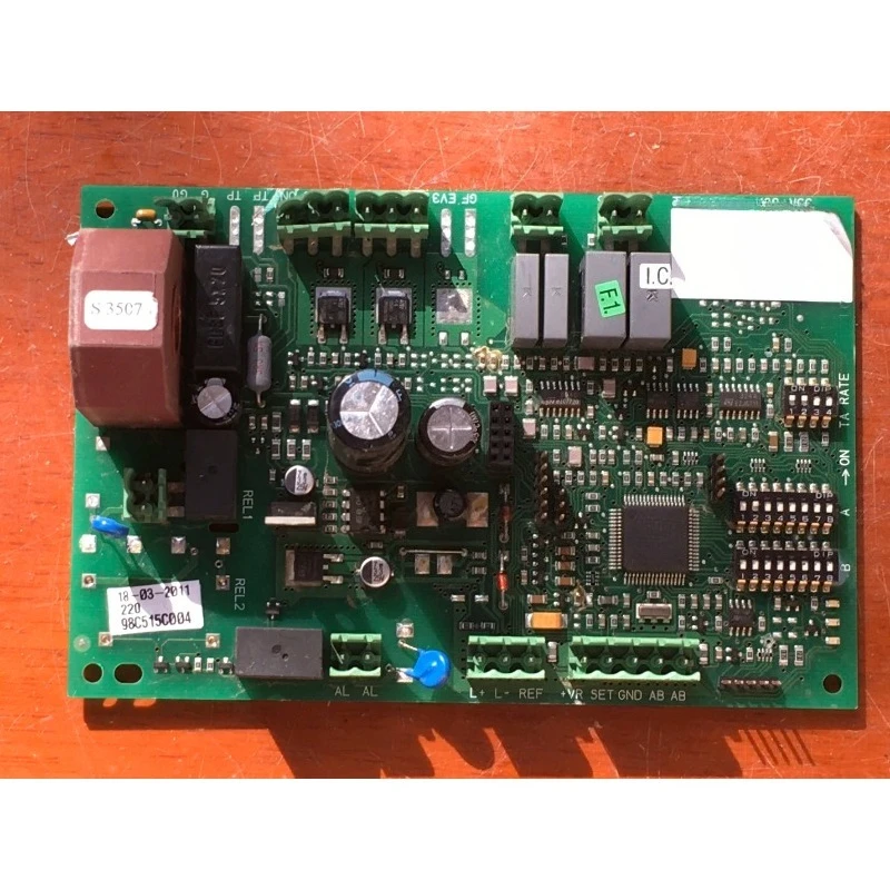 98c515c004-30-jun-2010-prueba-exitosa-de-la-placa-base