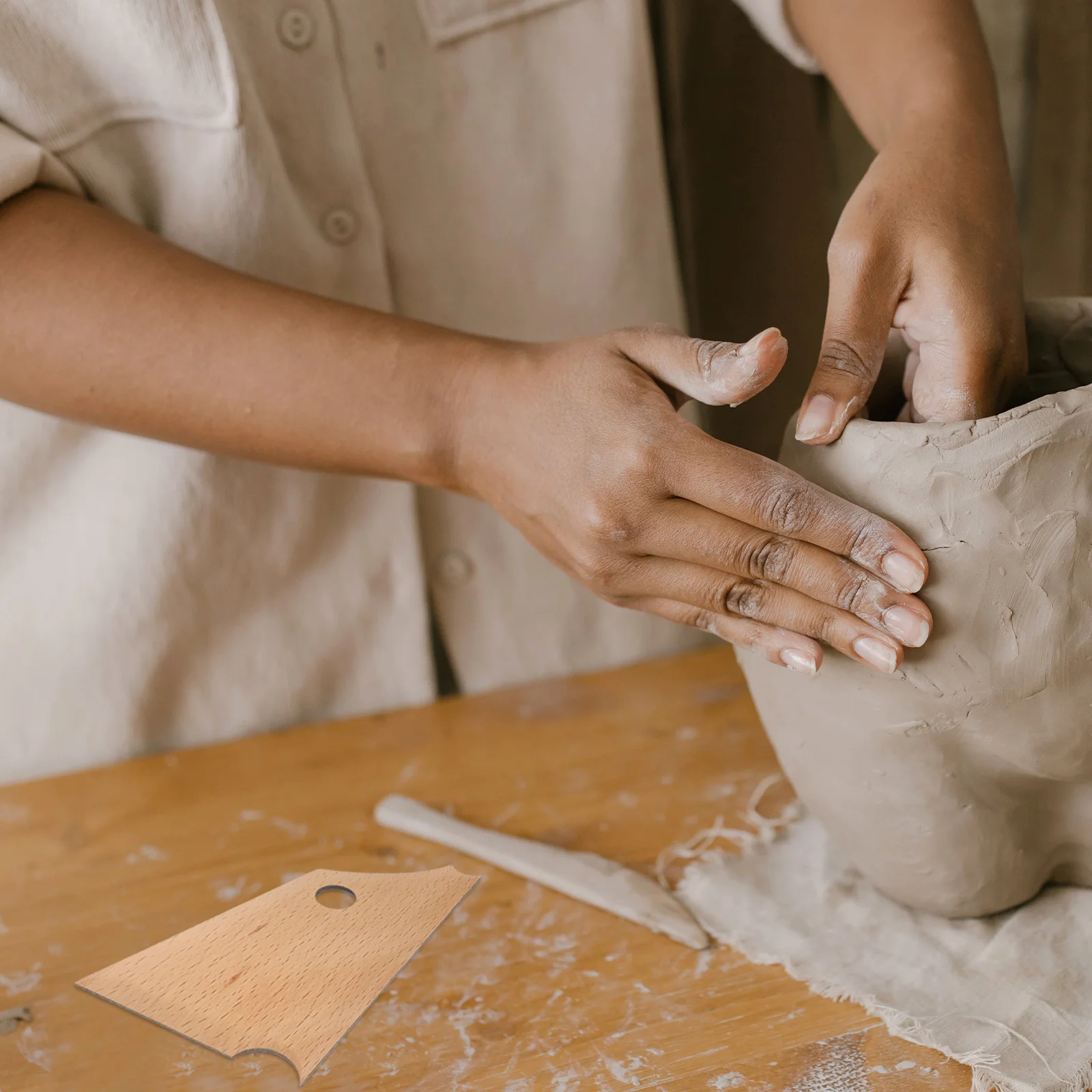 

7Pcs Pottery Clay Tools Set Wooden Carve Cutter Clay Sculpture Cutting Scraper Sculpting Kit Ceramic Craft Supplies