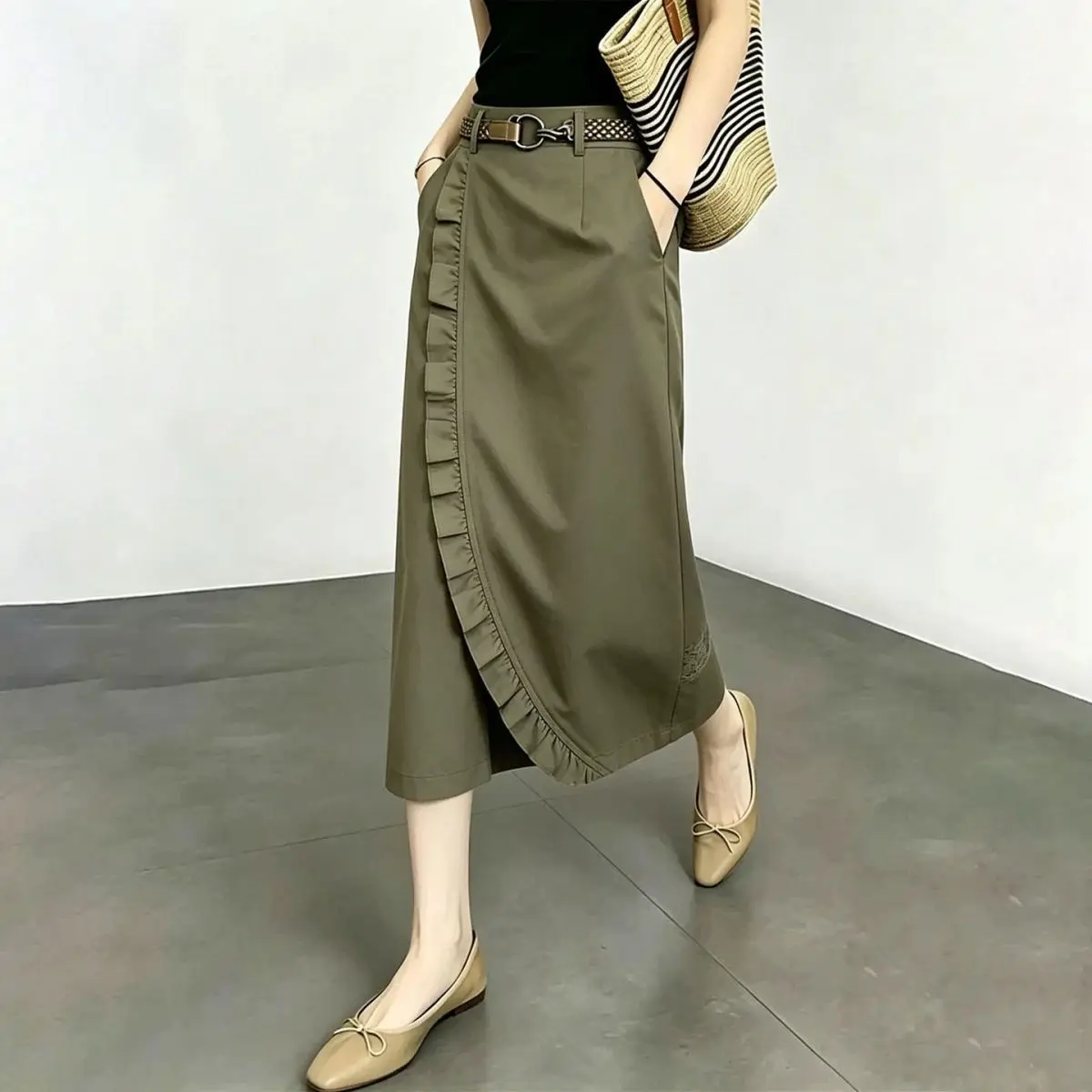 Army green lace skirt women's 2026 summer popular new high waist and thin fashion temperament versatile medium and long dress