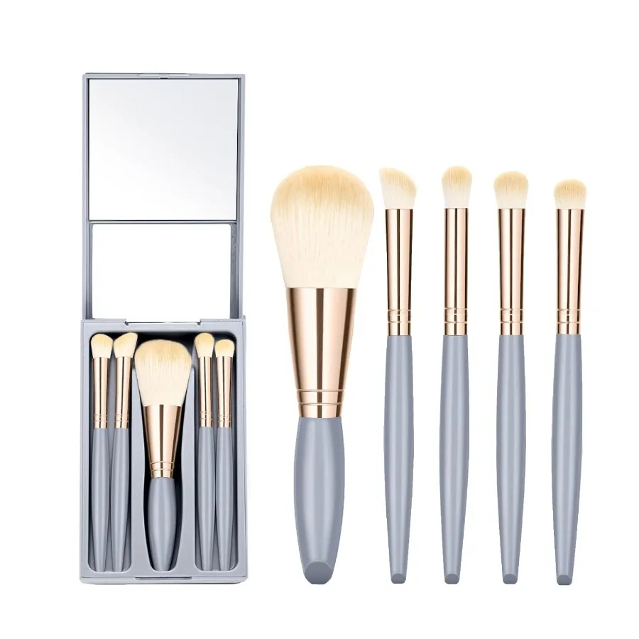 

Compact Travel Makeup Brush Set for OntheGo Use: Mini Eye Shadow Kit with Small Size Eyeshadow Case Soft Synthetic Brushes Esse