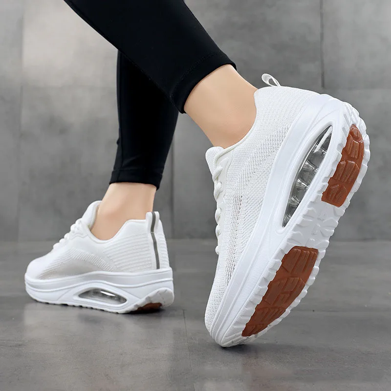 Woman Dance Sneakers Street Dance Jazz Thick Soled Outdoor Walking Vulcanized Shoes Platform Sneaker Modern Ballroom Dance Shoes