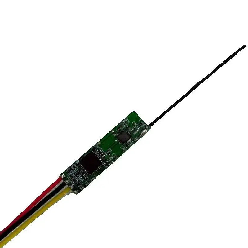 โมดูลส่งสัญญาณไร้สายเสียงและวิดีโอขนาดเล็ก 250mw 2.4Ghz สําหรับการส่งวิดีโอแบบไร้สาย