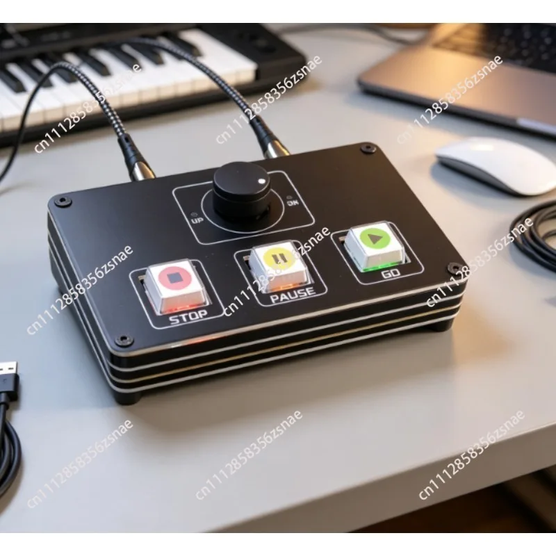 For Dual Type-C Wired Master-Slave Sync Controller for Dual Computers, Compatible with QLab Live Music Playback