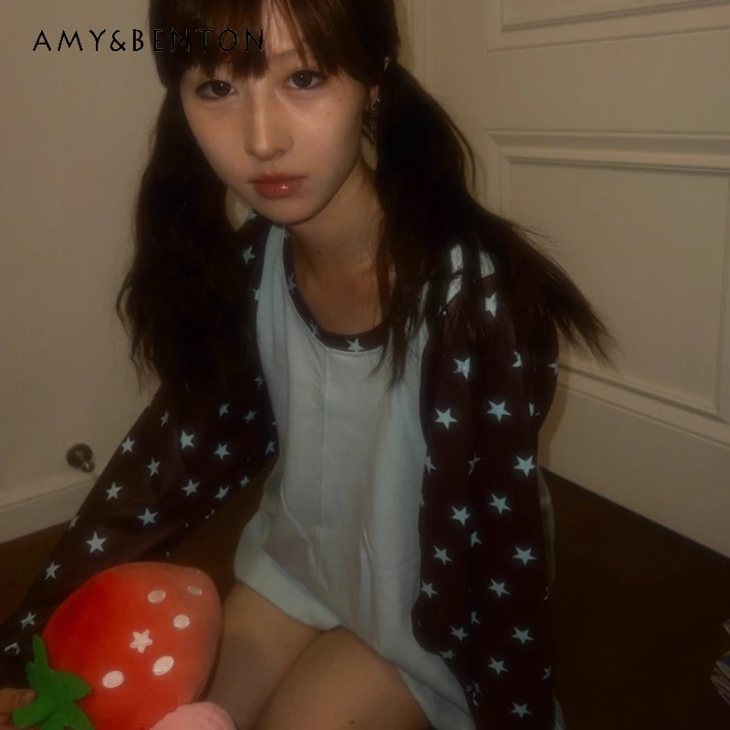 

Осень 2022, новая женская футболка со звездным принтом, круглым вырезом и длинными рукавами, тонкая свободная утягивающая толстовка в стиле ретро, женские футболки