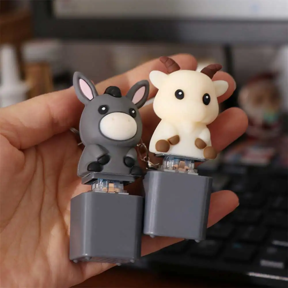 Flash Effects Monkey Button Keychain Colorful Lights Sensory Design Pigeon Voice Key Ring Donkey Fidget Lamb Sounds Pendant