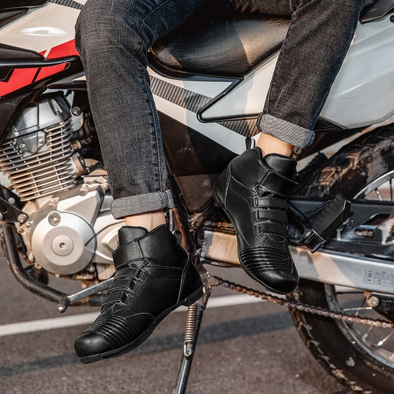 أحذية ركوب الدراجات النارية الواقية عالية الجودة للرجال على الطرق الوعرة للفصول الأربعة، أحذية ركوب الدراجات المضادة للانزلاق وقابلة للتنفس ومعدات السفر