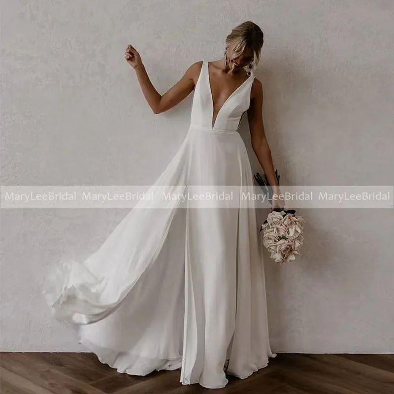 

2022 Summer Beach Wedding Dresses With Side Split Sleevelss Deep V-Neck Chiffon Bridal Gowns Cheap Backless Bride Wedding Dress