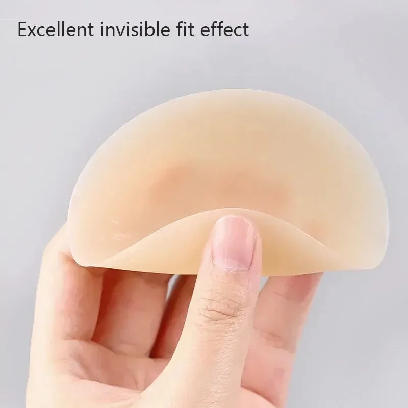 1 Pair Reusable Breast Petals Nipple Cover Invisible Petal Adhesive Strapless Backless Stick on Bra Silicone Breast Patch image 3