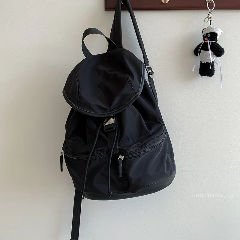 2026 New Black Sports Style Simple Nylon Women's Backpack Fashion Waterproof College Student Travel Backpack Drawstring Backpack