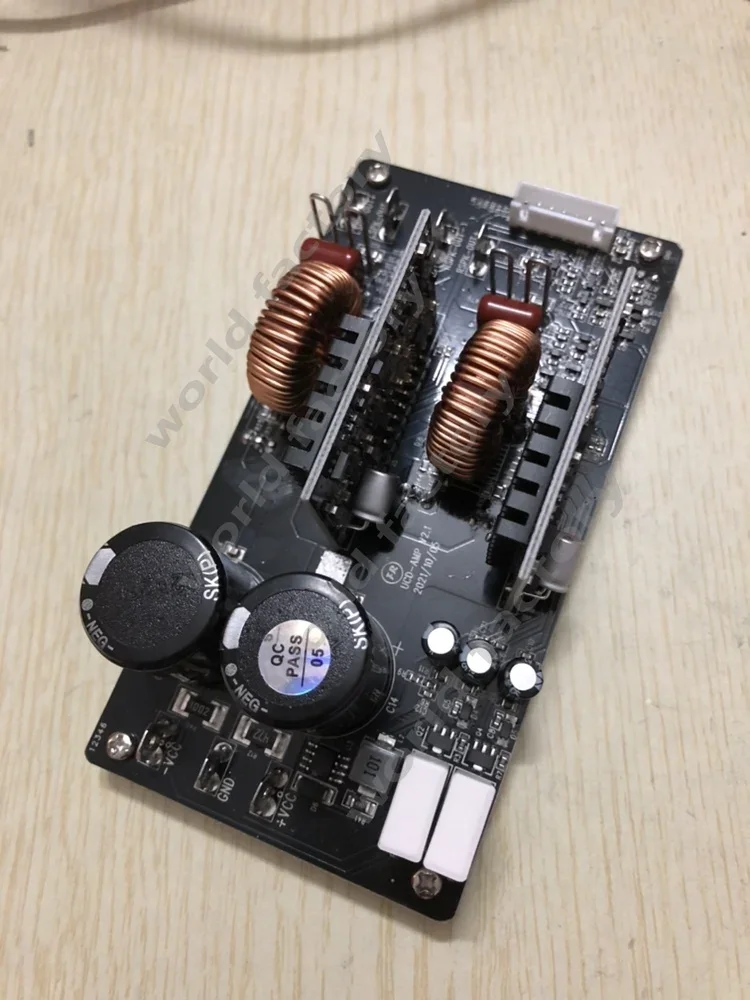 UCD Dual Channel Class D Power Amplifier Stereo Digital Power Amplifier Module 400 W Can Bridge 8 Ohm 800 W