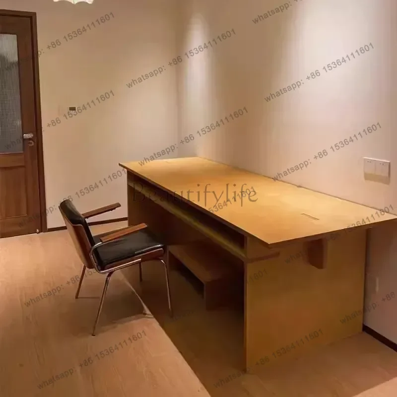 Best Sellers Creative Minimalism Office Desks Designer's Dining Table Modern Simple Office Desks Retro Furniture Mesa De Trabalh