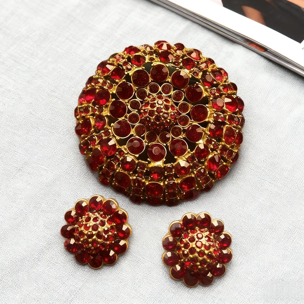 

Dandelion Red Crystal Gemstone Earring Brooch Jewelry Set for Women Royal Palace Simulated Ruby Golden Vintage Aretes De Mujer