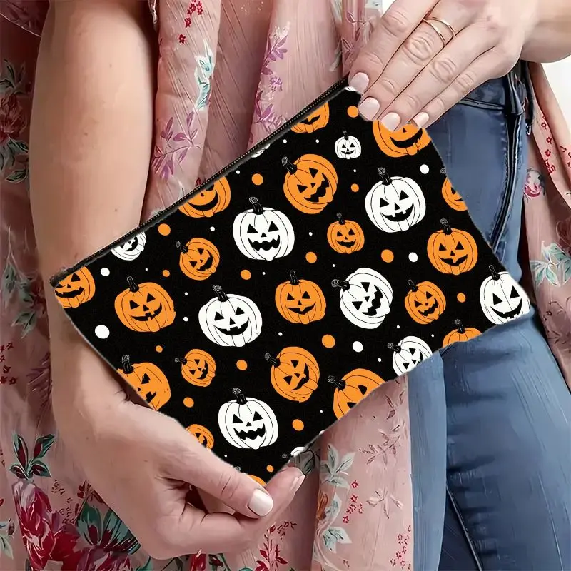 1pc Halloween Jack-o'-lantern Makeup Bag perfect for storing cosmetics, stationery, cables, snacks, toiletries, and essentials