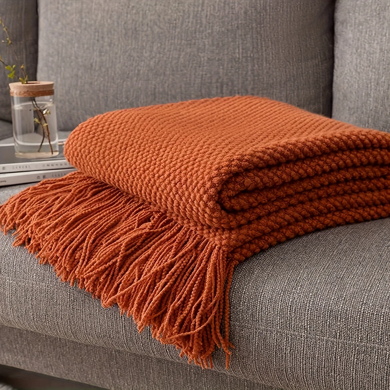 Cozy Reversible Fleece Hooded Blanket with Kangaroo Pocket Soft Velvet Wearable Throw for Sofa, Bed and Holiday Gifts