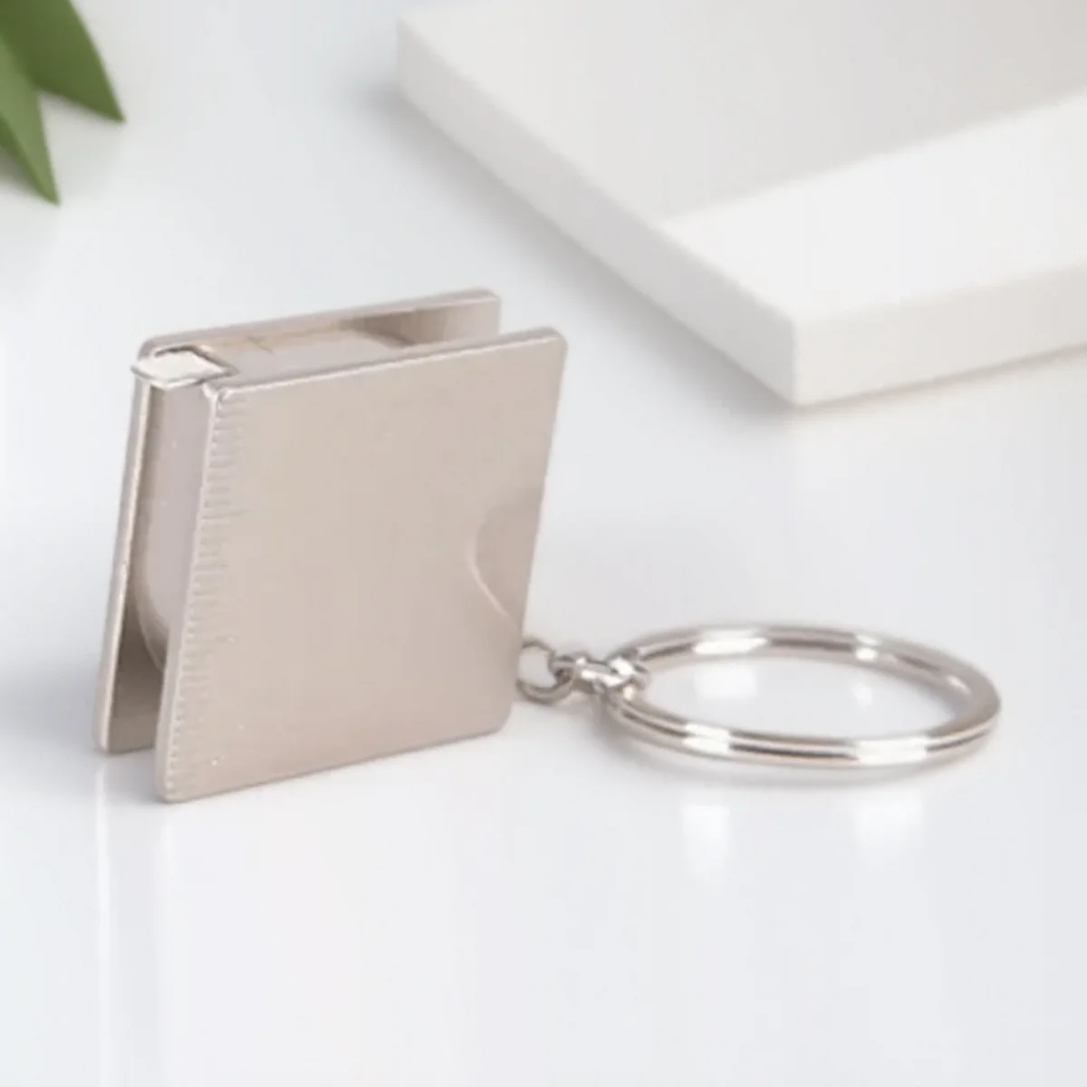 Durable Stainless Steel Keychain Fashionable Key Ring Multiple Styles Rust-Proof Practical Accessory for Keys