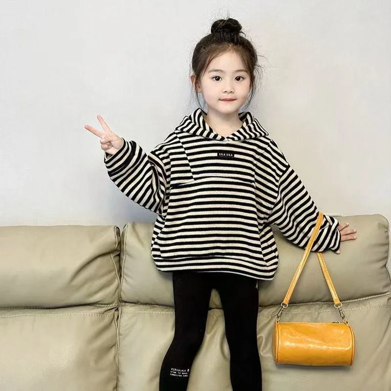 

2025 New Spring Autumn Winter Girls Kids Boys Casual Sweater T-shirt Sweatshirt Comfortable Cute Baby Clothes Children Top