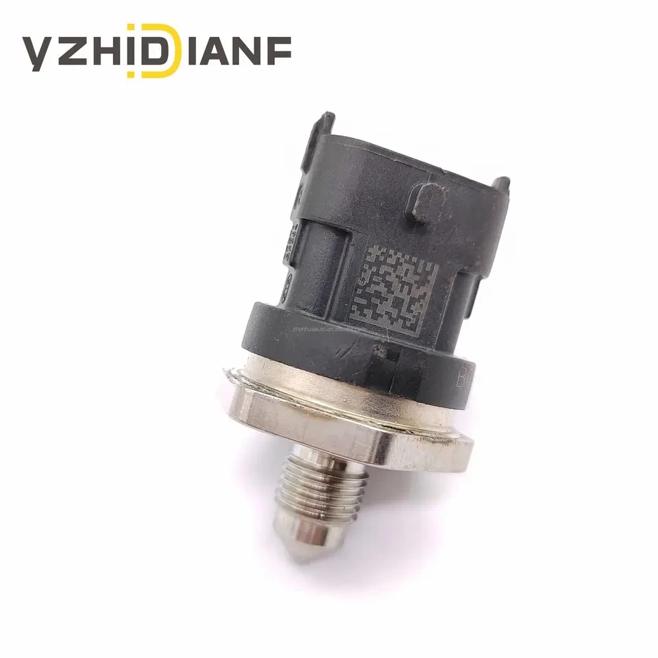 1pc 0261545074 L80718211 For Mazda Fuel Rail Pressure Sensor 0 261 545 074 L807-18-211 Car Accessories