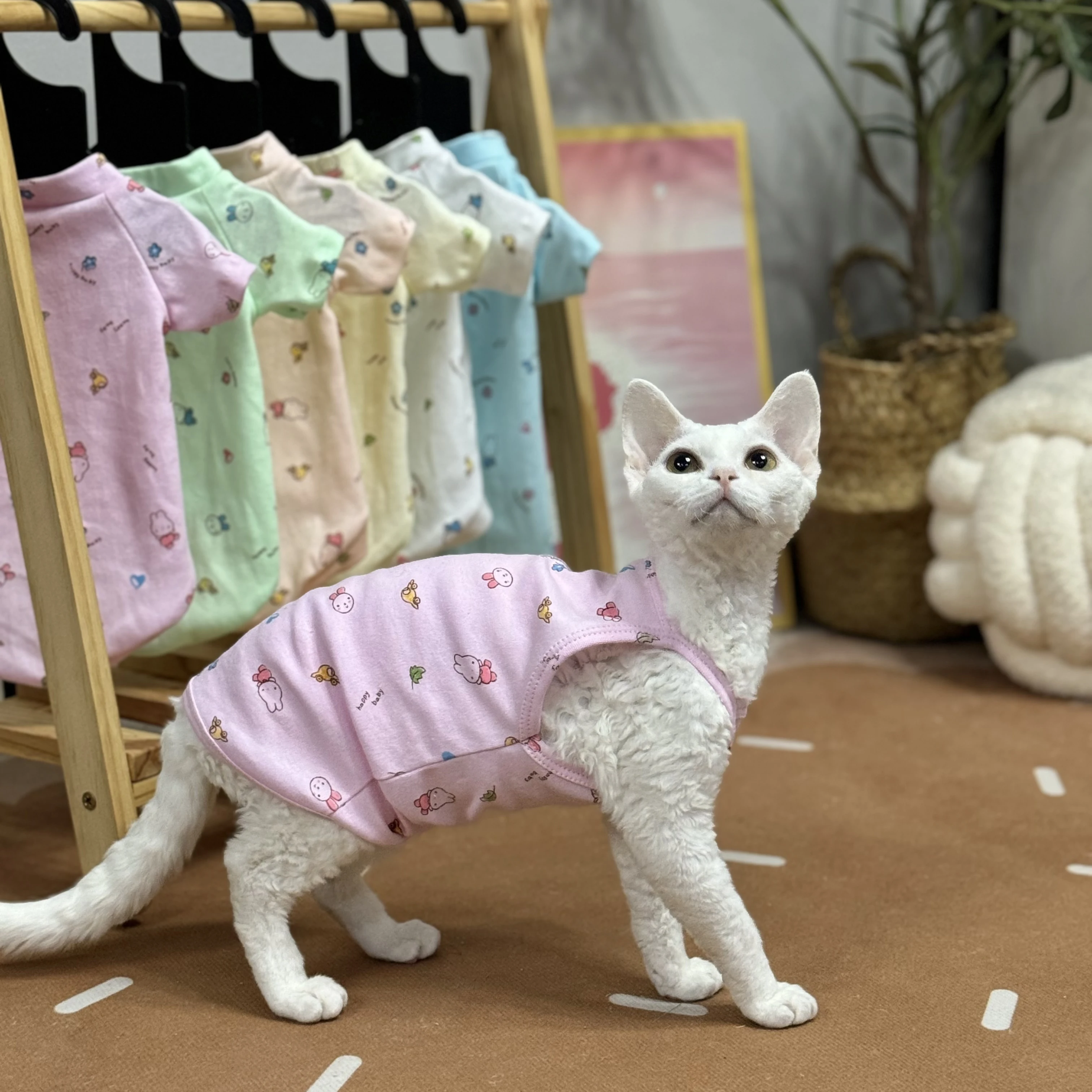 Cute Sphynx Cat Shirt Vest for Cats Gotas Summer Breathable Pet Clothes Clohting Katten Kedi Mascotas Costume Cat Suit Devon Rex