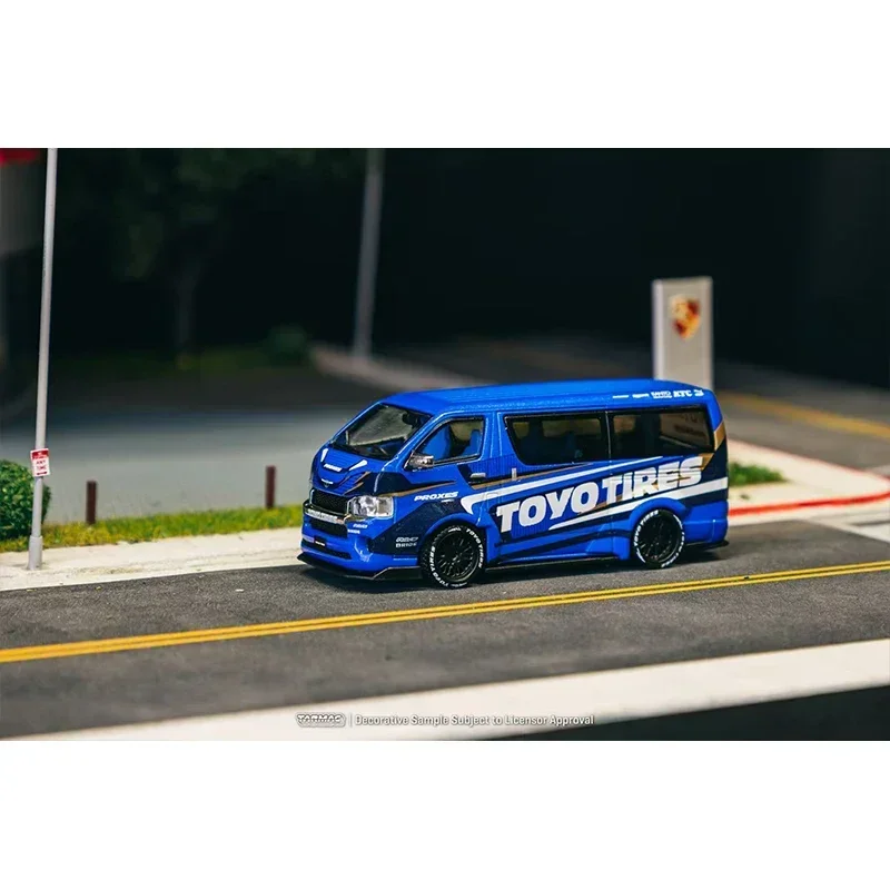 

TW 1:64 Toyota Hiace Widebody Toyo Коллекция шин Игрушки Литая под давлением модель автомобиля Tarmac Works