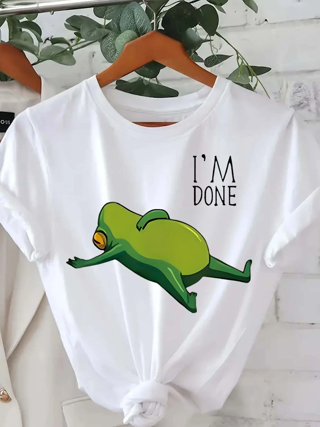 I'm Tired Frog Women's Retro Cartoon Pattern Short Sleeve Spring/Summer Leisure/Vacation Outdoor T-shirt Casual Elegant