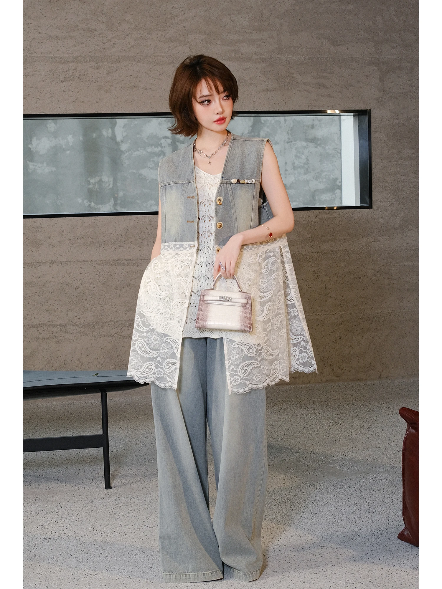

MIUCO Korean Style Chic Grey White Mid-Length Lace Splicing Jeans Vest Floor-Length Pants Unique Design Sensation Set
