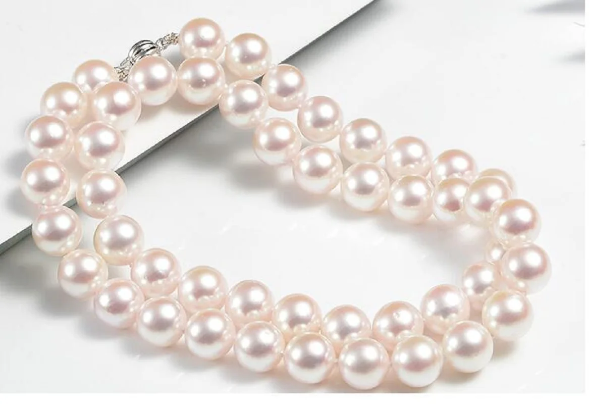 Elegant Round 10-11mm South Sea White Pearl Necklace 18 inches 925s