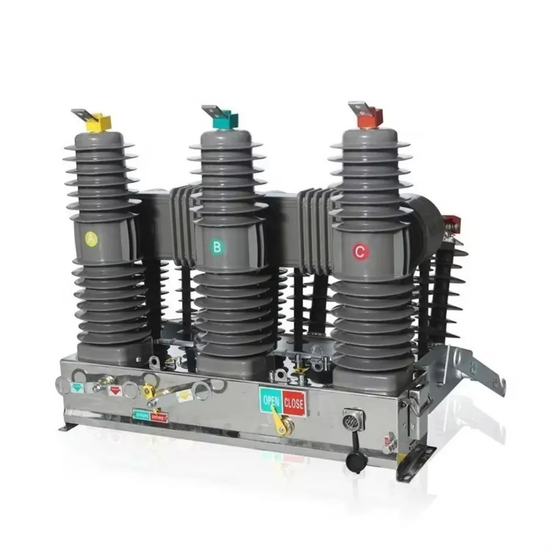 24KV 3 Phase Outdoor Type Interrupter/Vacuum Circuit Breaker