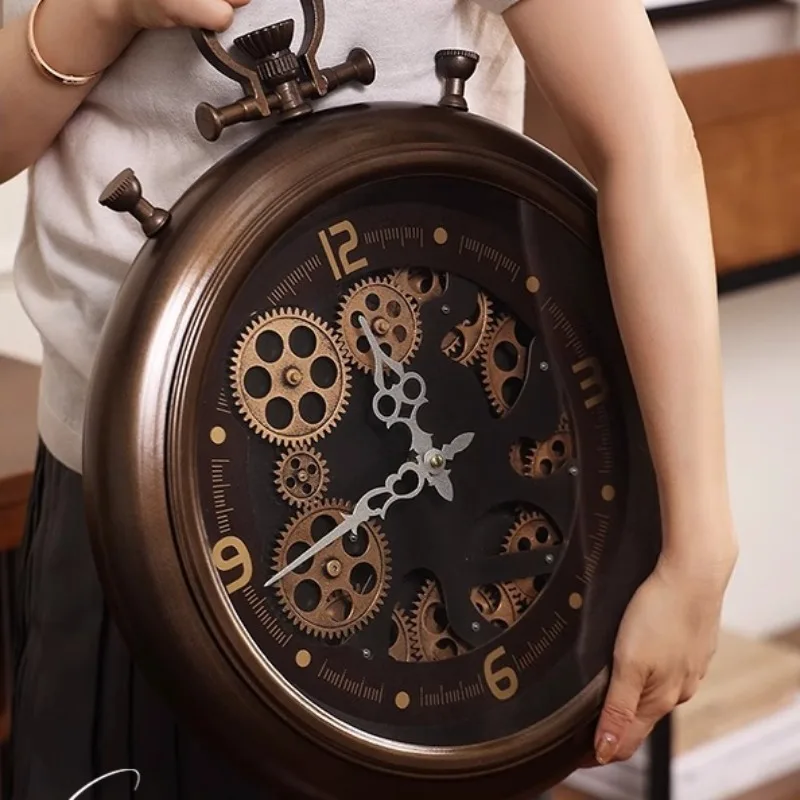 European Vintage Wall Clock Home Metal Gear Clock Art Decorated Living Room Dining Creative Iron Aesthetic Ornaments Accessories