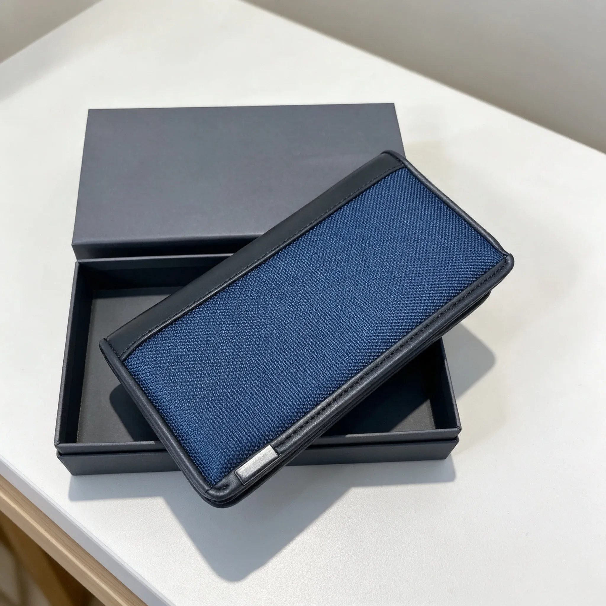 Business Casual Nylon Long Wallet for Men, Multi-slot Zipper Coin Purse