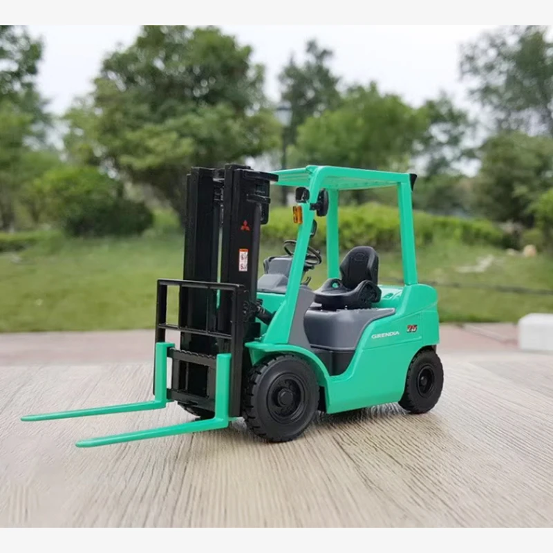 

Литой под давлением 1:25 вилочный погрузчик 25 Heavy Linde Heli инженерный автомобиль из сплава модель автомобиля классическая коллекция сувенирные украшения подарки