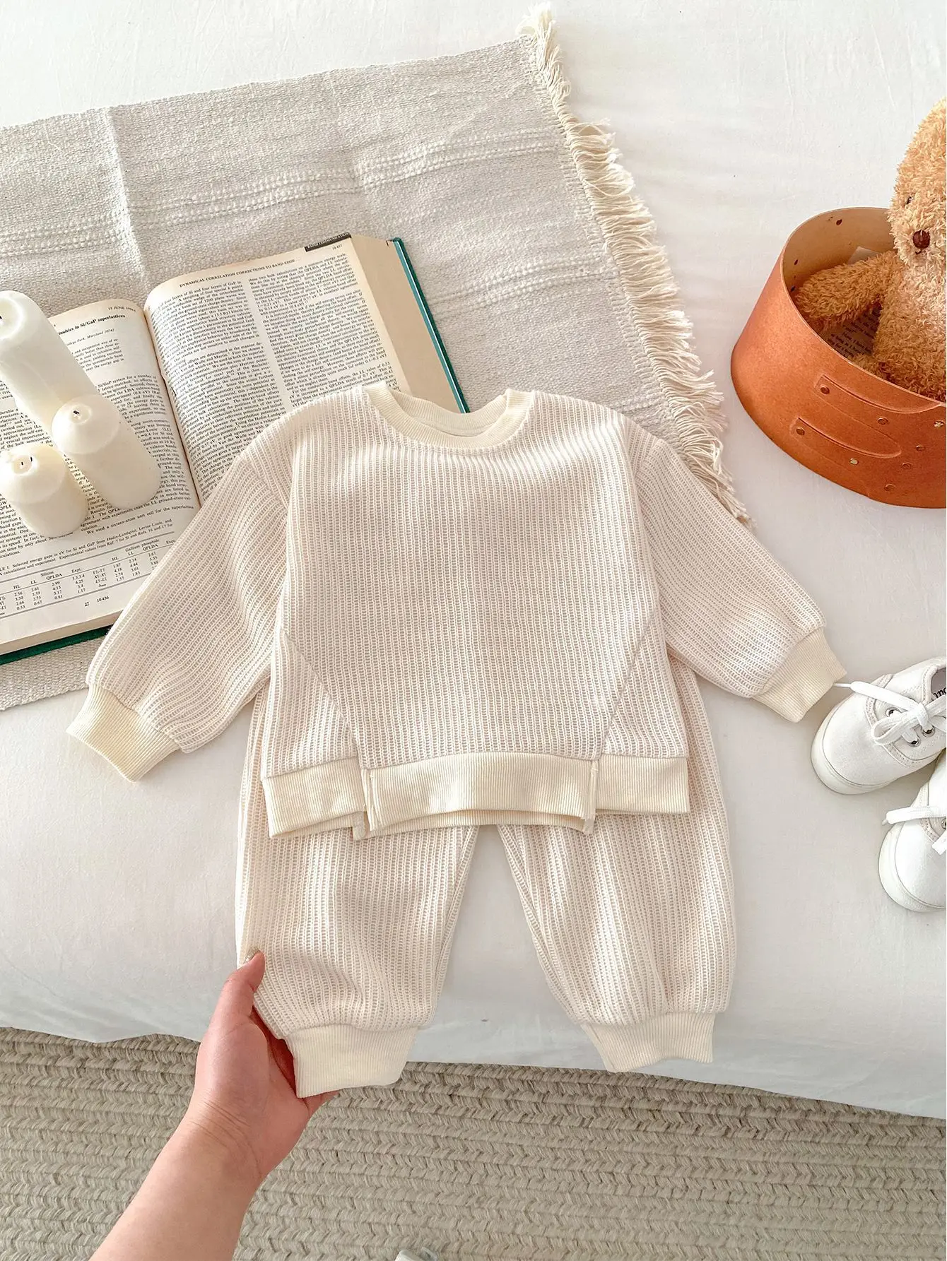 2024 Spring New Baby Ribbed Clothes Set Boy Girl Children Solid Long Sleeve Tops + Pants 2pcs Fashion Kid Cotton Sweatshirt Suit