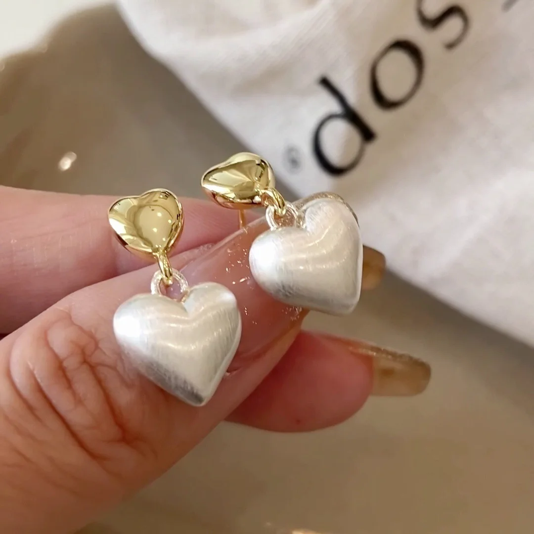 Simple Contrasting Colors Heart Dangle Earrings for Women Trendy Frosted Love Pendant Drop Earrings Retro Statement Jewelry