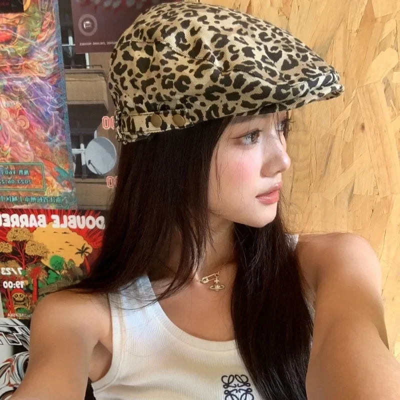 Ins Niche Retro Cow Print Forward Women Hat with Adjustable Leopard Print Fashion Versatile Beret Girls Cap Head Accessories