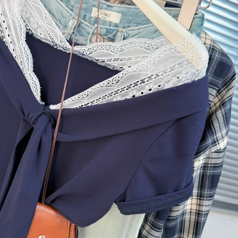 夏の女性の偽二枚 Tシャツ V ネック半袖レーススプライシングトップ韓国カジュアルファッションシックな女性の Tシャツ