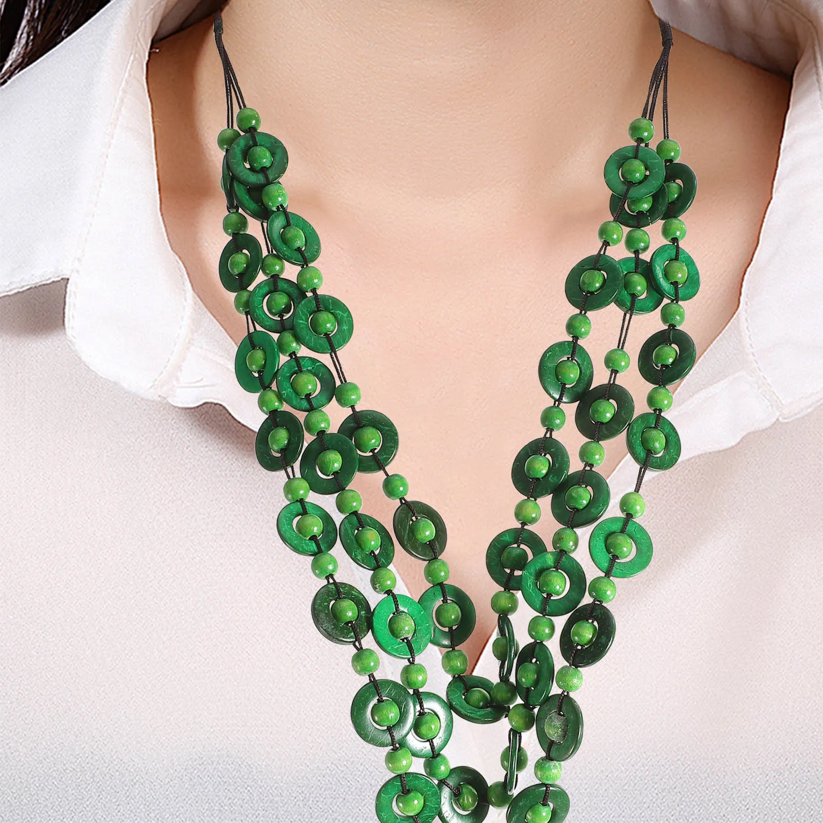 

Coconut Shell Woven Necklace Ethnic Necklaces for Women Trendy Jewelry Pendant Tassel Green Mother