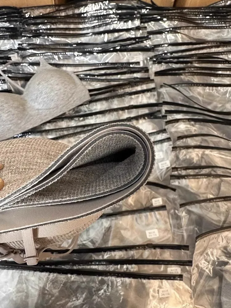 حمالة صدر نسائية بدون خياطة بحمالة ثابتة وتصميم كوب النخيل، ملابس داخلية مثيرة برقبة على شكل V وتغطية كاملة بدون أسلاك للشابات #2