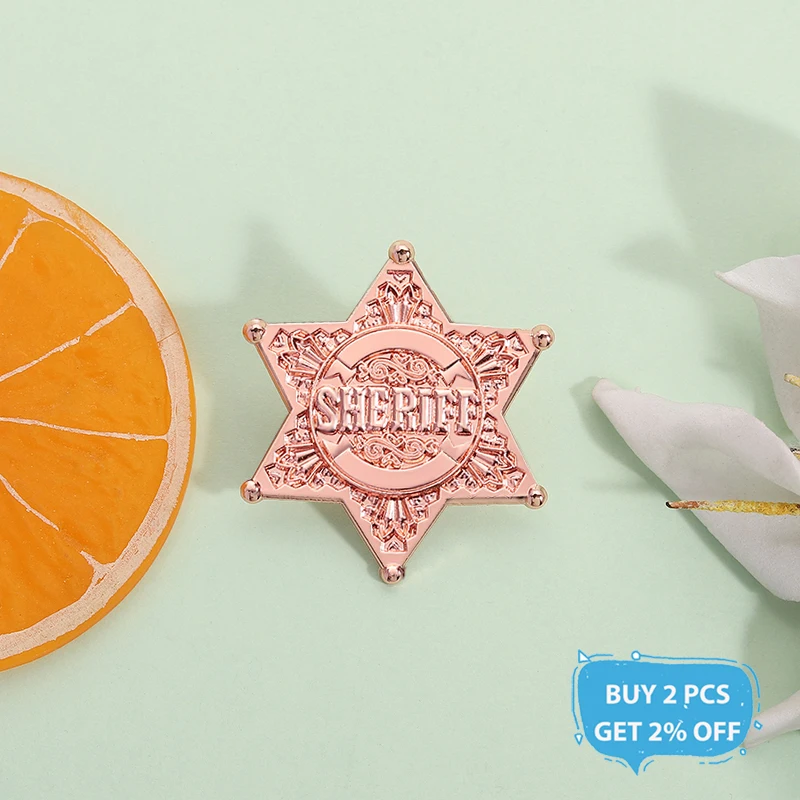 الكرتون شريف نائب جوائز المينا دبوس الفضاء الحارس خمر مسدس ستار الشرف بروش شارة التلبيب مجوهرات هدايا للأصدقاء