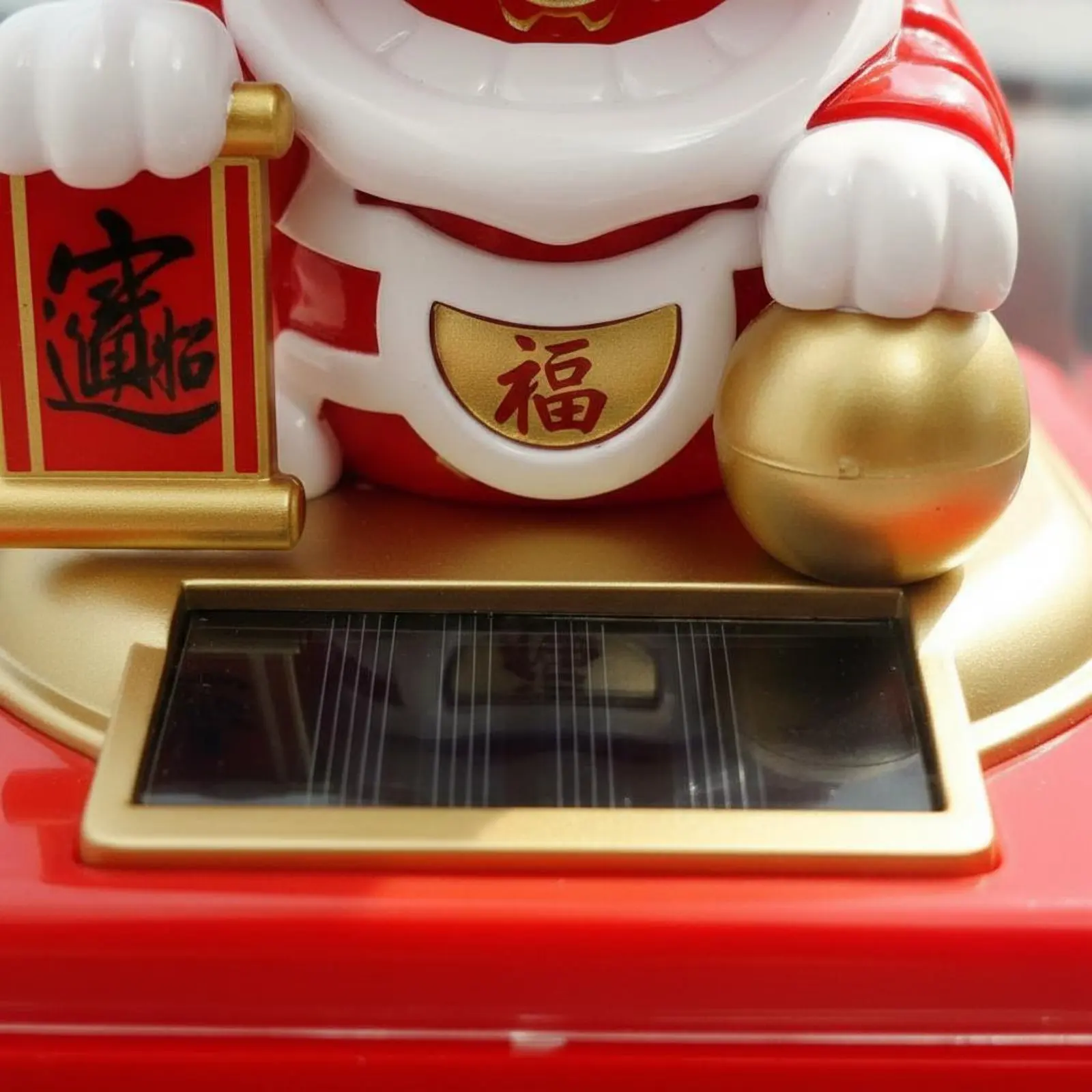 solar-powered-lion-dance-bobblehead-good-luck-attraction-nodding-head-lion-car-decoration-for-office-desk-home