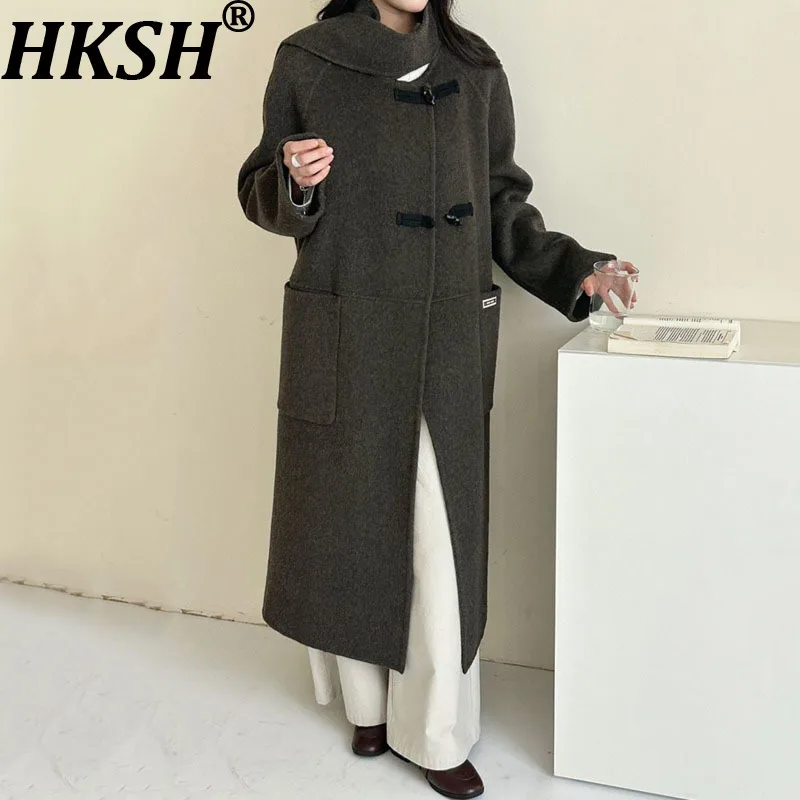 

HKSH Autumn Winter New Women Long Coat Scarf Collar Single Breasted Buckle Pockets Elegant Chic Reversible Woolen Jacket HK12640
