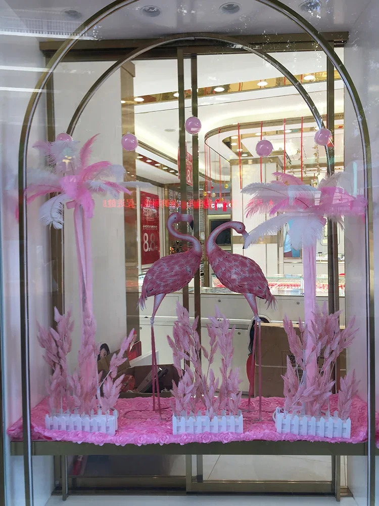 Summer jewelry store window decoration props flamingo Valentine's Day romantic atmosphere live