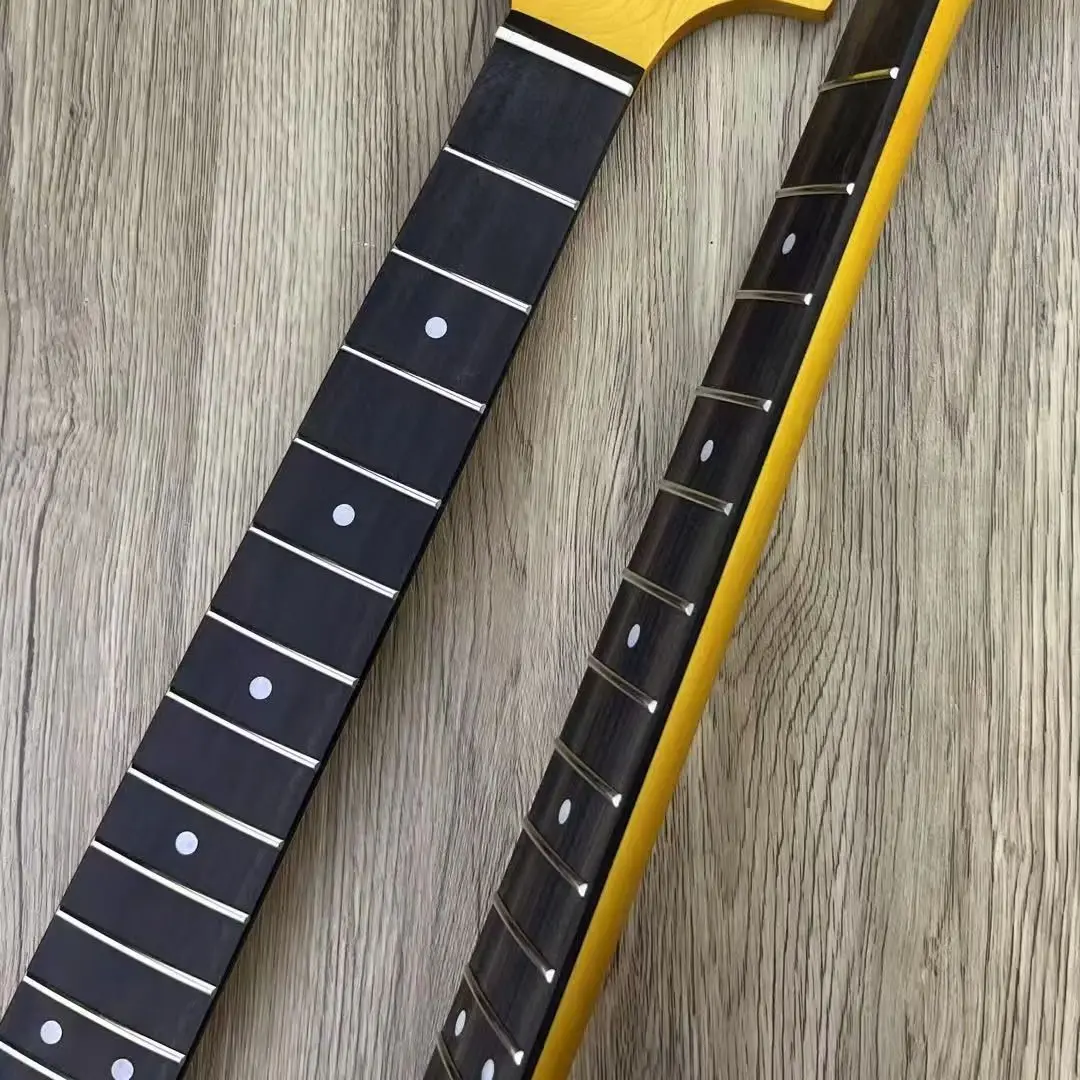 ジャガースタイルギターネック - 21フレットローズウッド指板、9.5インチラジアス、調整可能なトラスロッド、交換用エレキギターネック